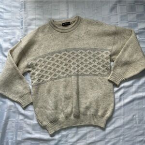 St. Michael UK Wool Blend Fisherman Style Beige & Grey Knit Crewneck Sweater